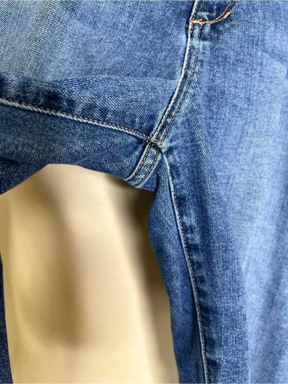 NTM: Joe’s Jeans Size 29 Cropped Straight Kick Flare Raw Hem Distressed Jeans